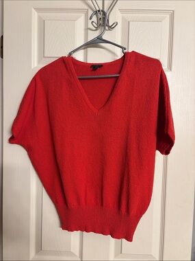 Ann Taylor Factory Red V-Neck Short Sleeve Sweater